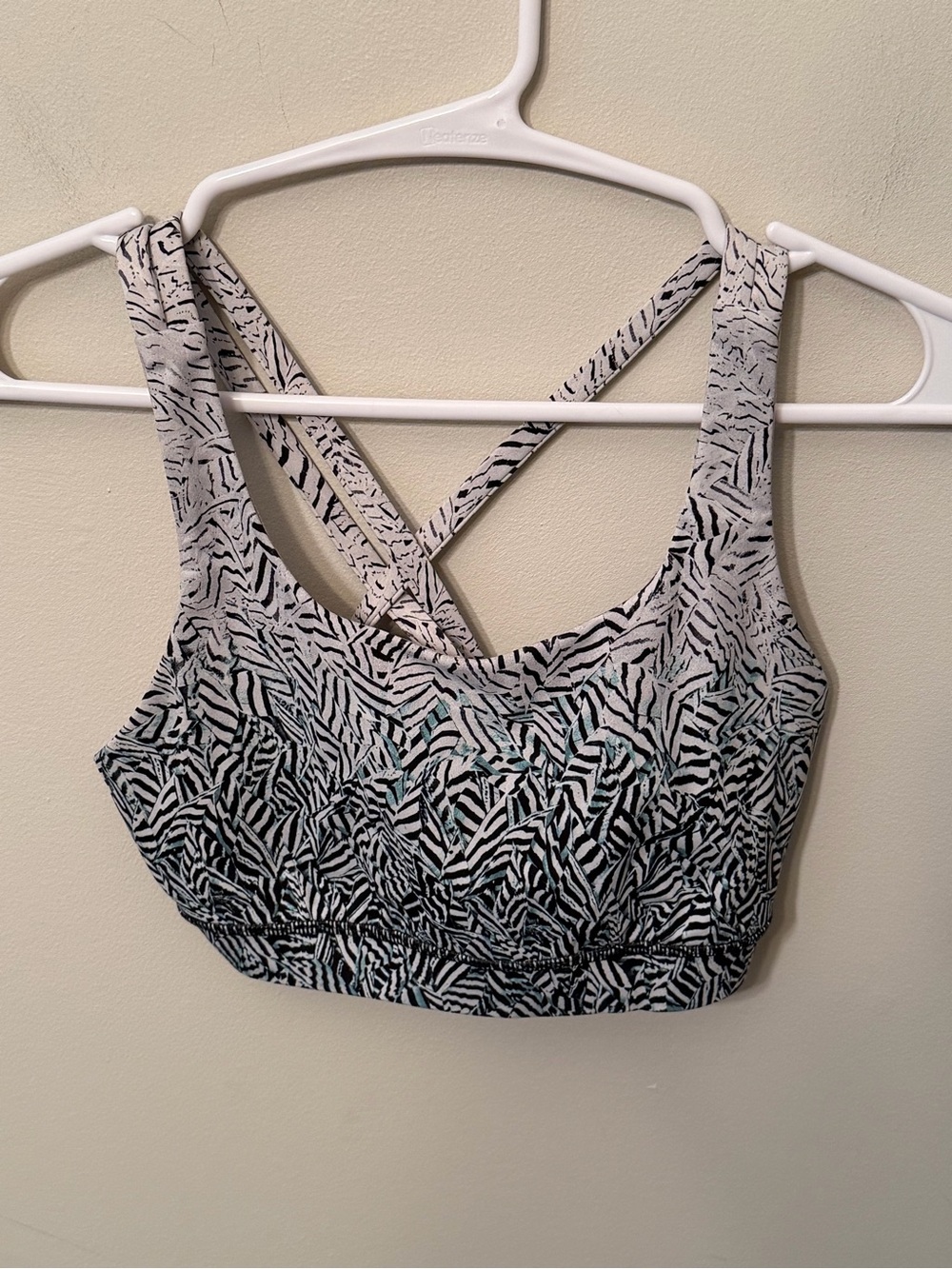 Lululemon Energy Bra size 6